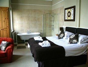 The Sheldon - Free Private Parking Bed & Breakfast Eastbourne