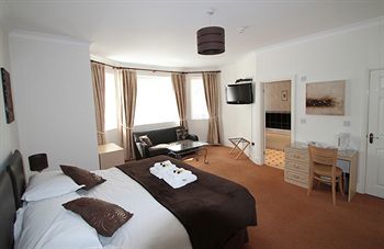 The Sheldon - Free Private Parking Bed & Breakfast