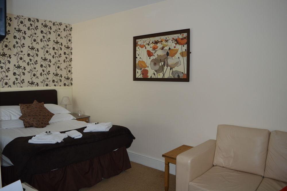The Sheldon - Free Private Parking Bed & Breakfast Eastbourne