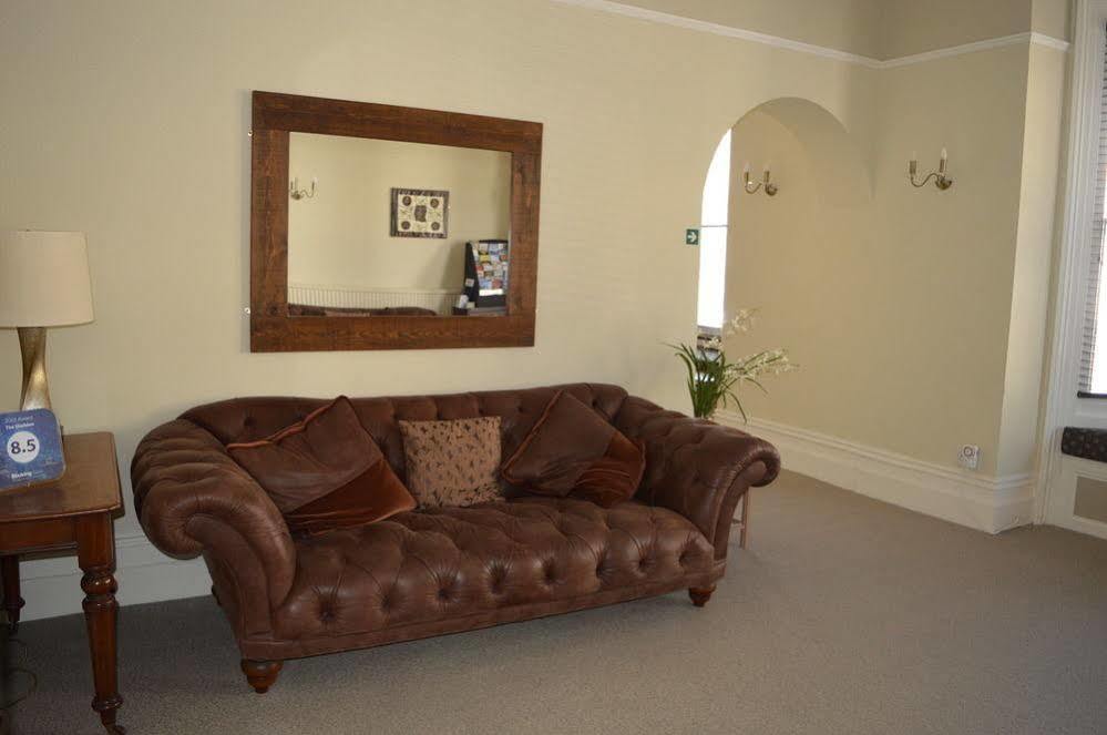 Bed & Breakfast The Sheldon - Free Private Parking 4*
